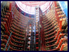 James R. Thompson Center 05 - atrium